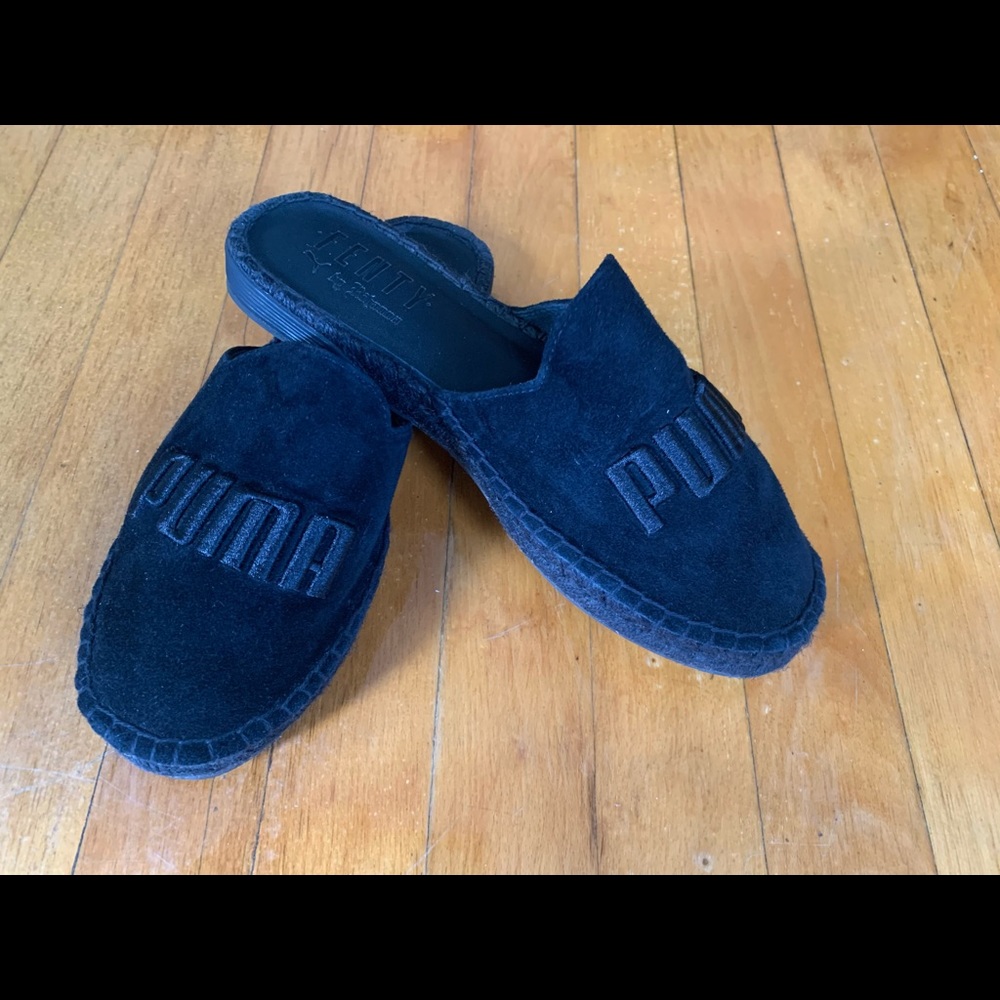 Puma shoes, like new, size 8, black !